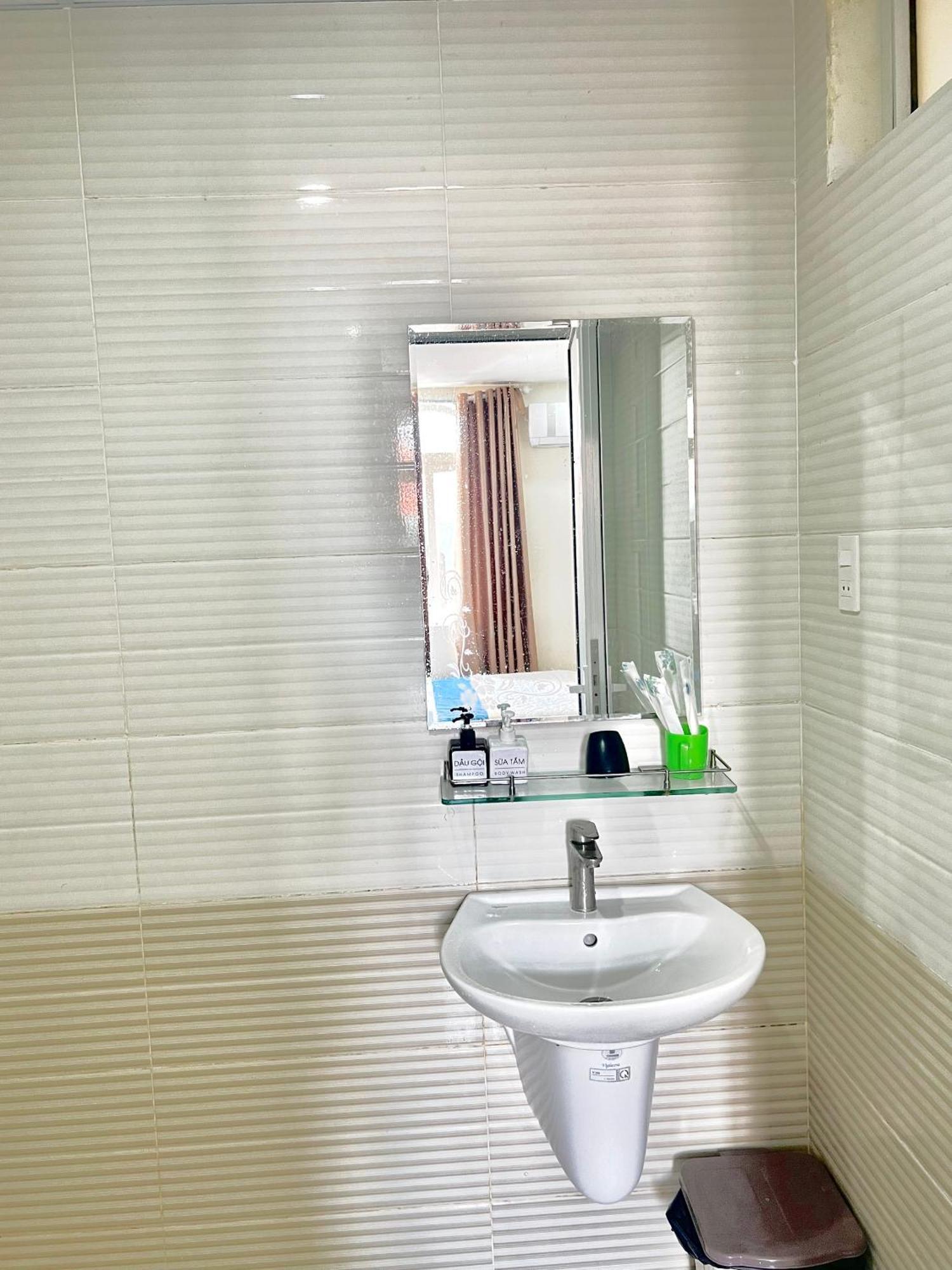 An Khang Hotel 头顿 外观 照片